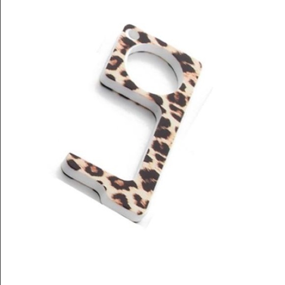 Hands-Free Door Opener- Leopard - Picture 2 of 2